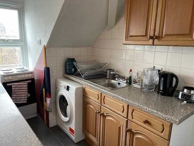 1 bed flat to rent in Anson Road 4