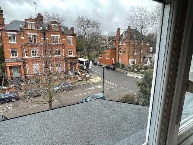 1 bed flat to rent in Anson Road 9