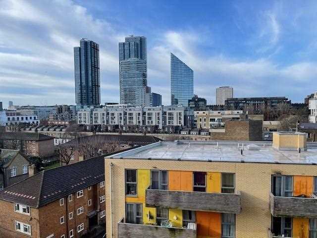 1 bed flat to rent in Wenlock Street 16