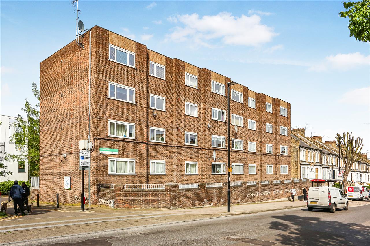 2 bed flat for sale in Tufnell Park Road  - Property Image 14