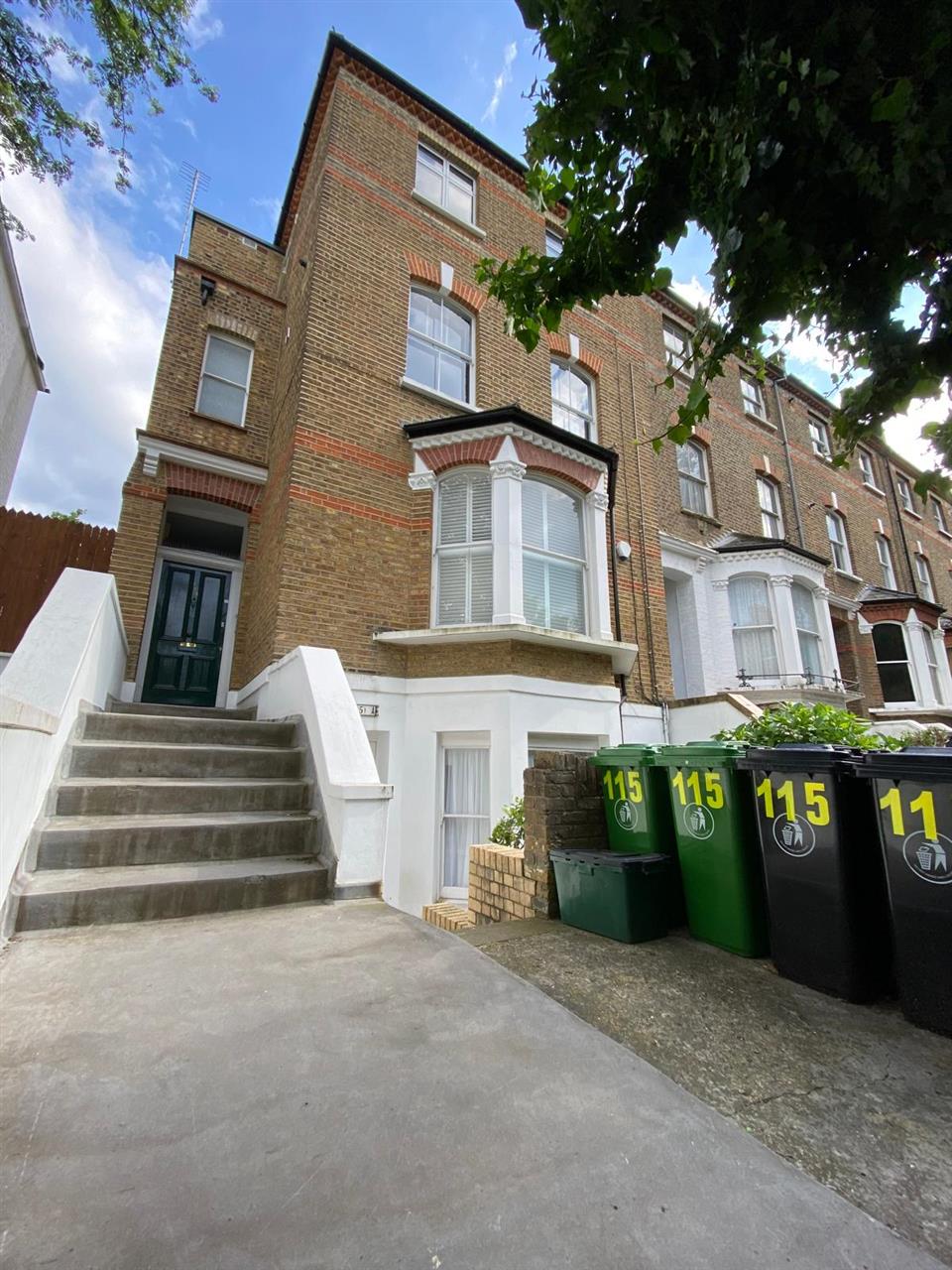 AVAILABLE FROM 30TH AUGUST 2025! A spacious and well presented lower ground floor FURNISHED flat with garden. This well appointed flat has two bedrooms, large reception room, modern equipped kitchen and shower room. Benefits include sole use of a southerly facing rear garden, own entrance door, ...