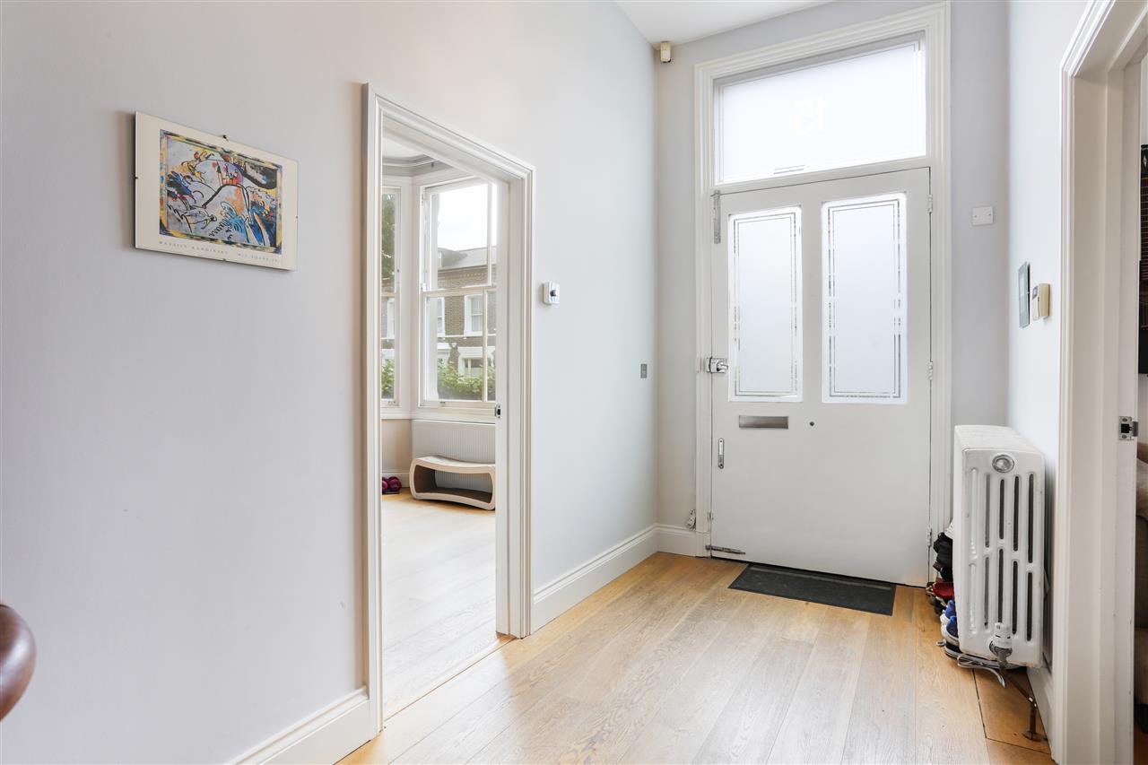 5 bed semi-detached house for sale in Beacon Hill  - Property Image 17