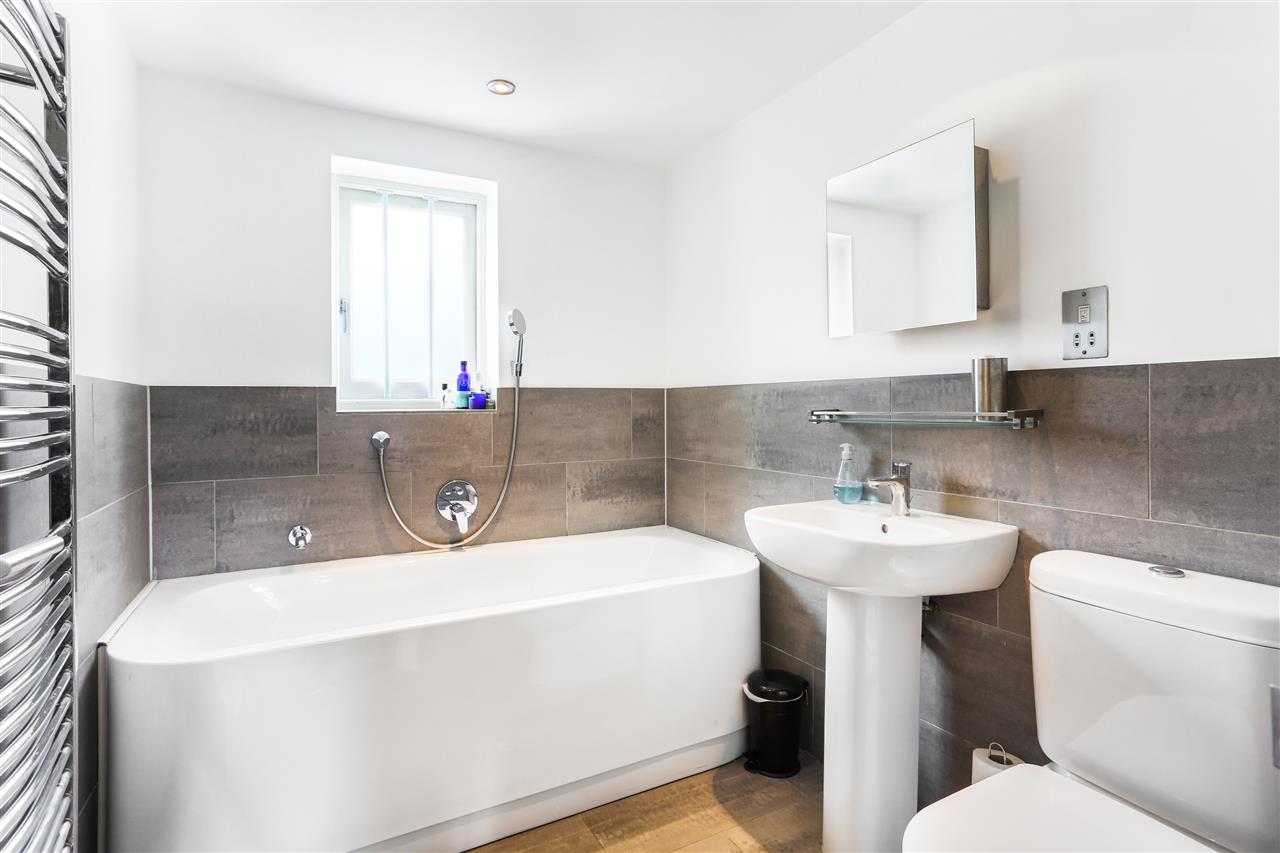 5 bed semi-detached house for sale in Beacon Hill 19