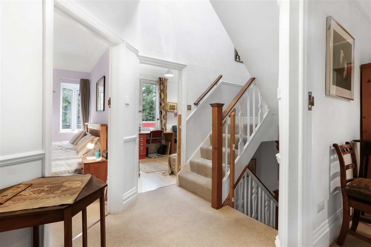 6 bed for sale in Brecknock Road 15