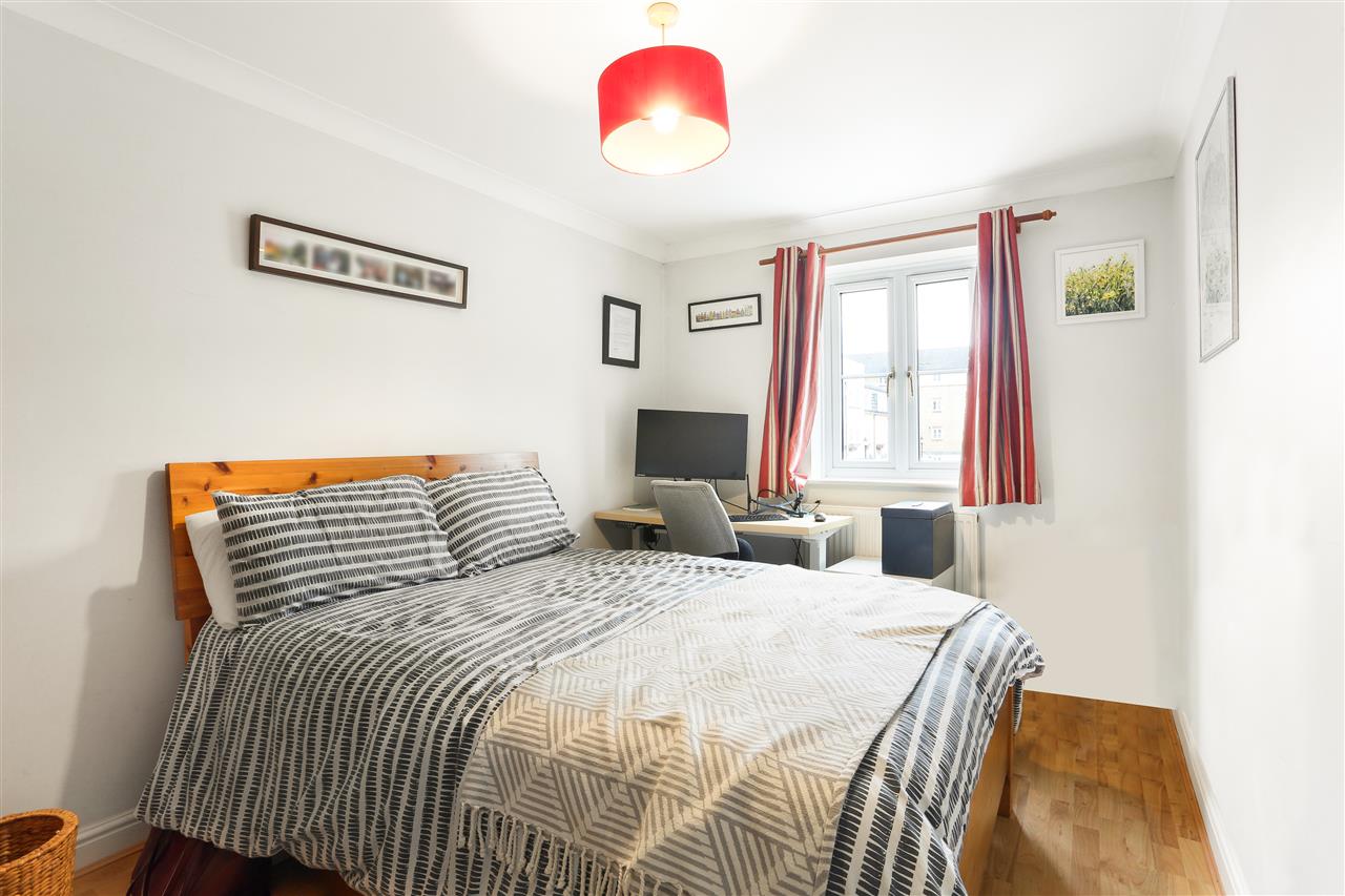 2 bed flat for sale in Goddard Place  - Property Image 9