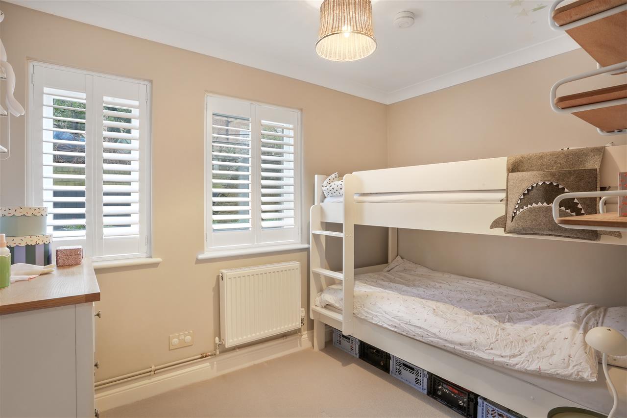 2 bed flat for sale in Highwood Road 13