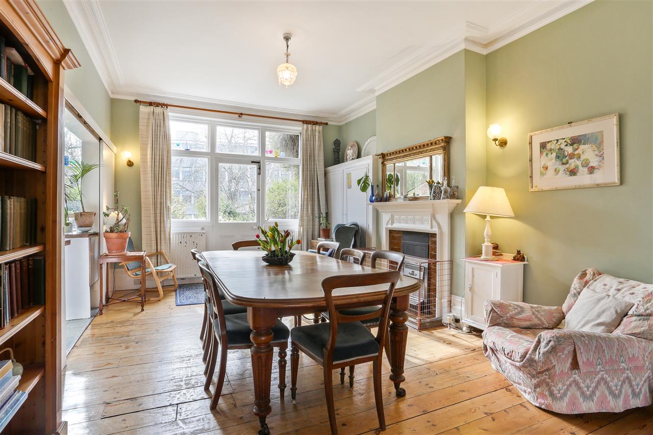 6 bed semi-detached house for sale  - Property Image 6