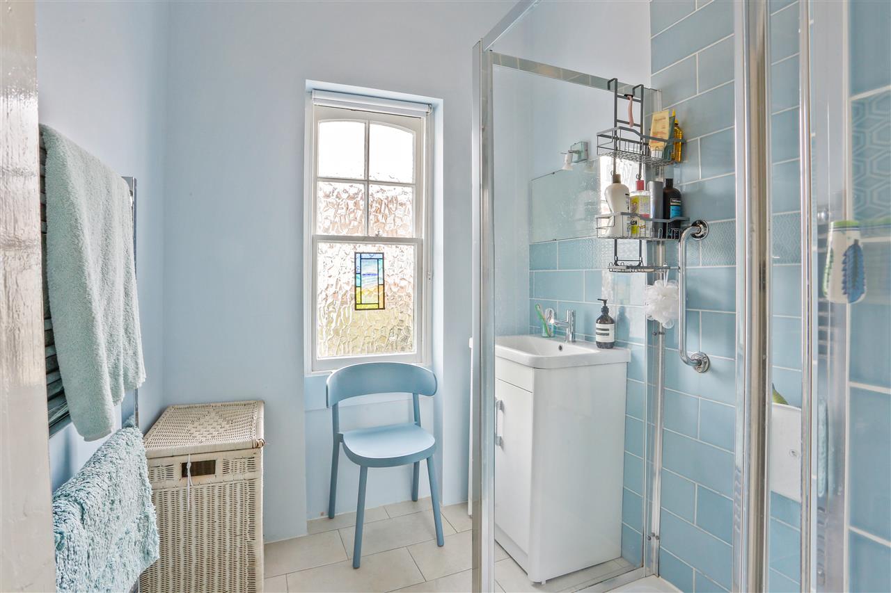 6 bed semi-detached house for sale 11