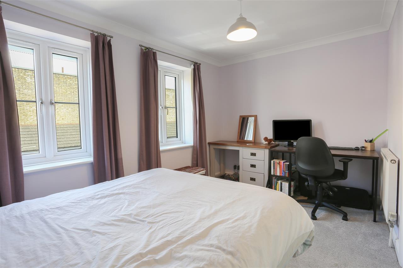 4 bed end of terrace house for sale in Goddard Place  - Property Image 13