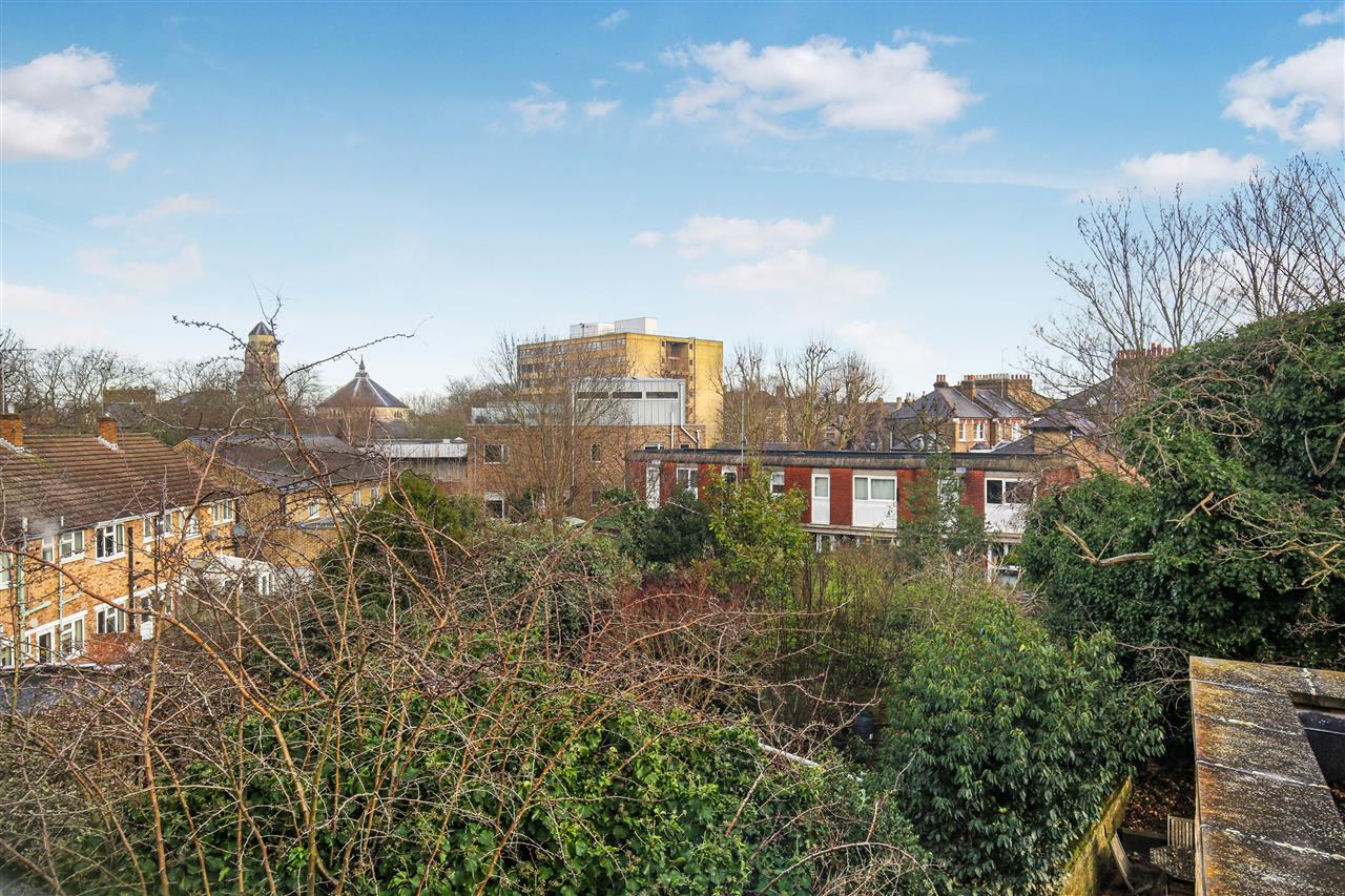 1 bed flat for sale in Carleton Road  - Property Image 11