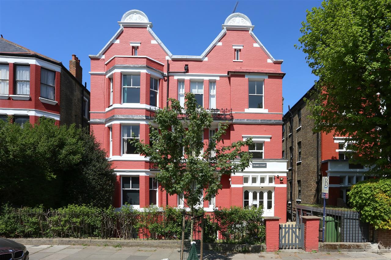 1 bed flat for sale in Milbro Court  - Property Image 1