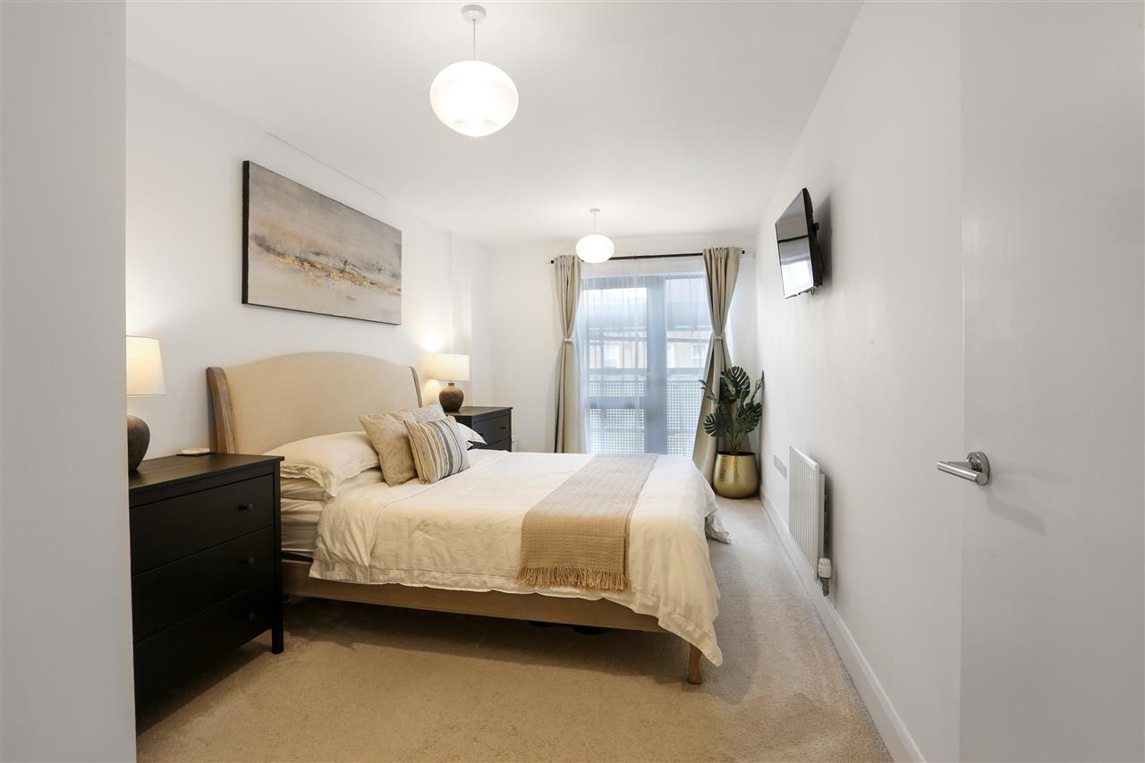 2 bed flat for sale 12