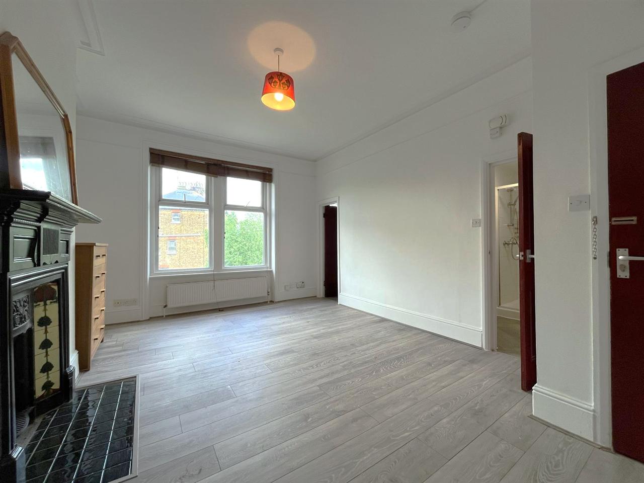Studio flat to rent in Anson Road 2