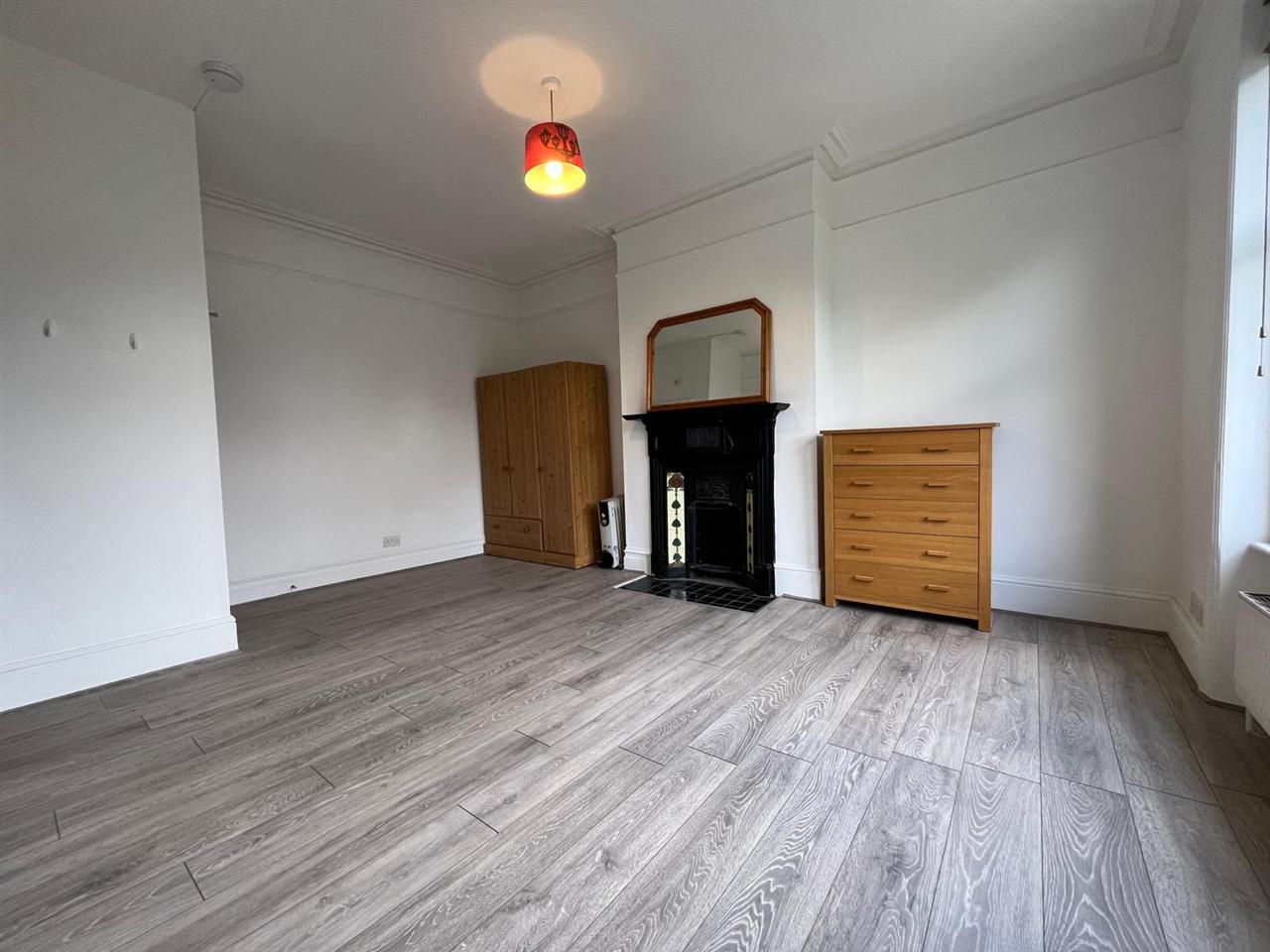Studio flat to rent in Anson Road  - Property Image 6