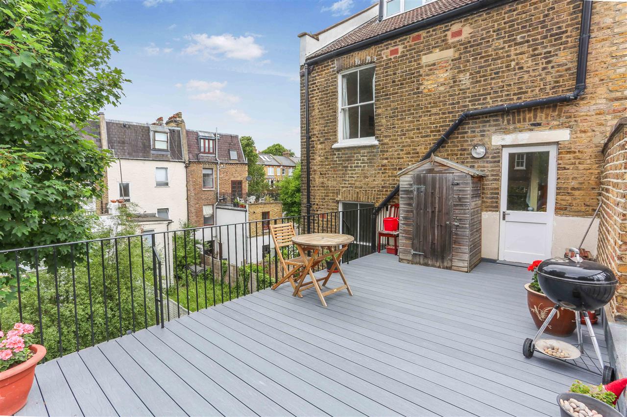 2 bed flat for sale in Mercers Road 5