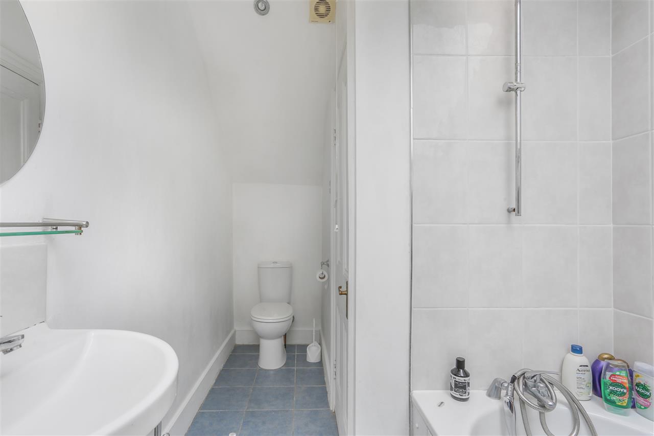 2 bed flat for sale in Mercers Road  - Property Image 10