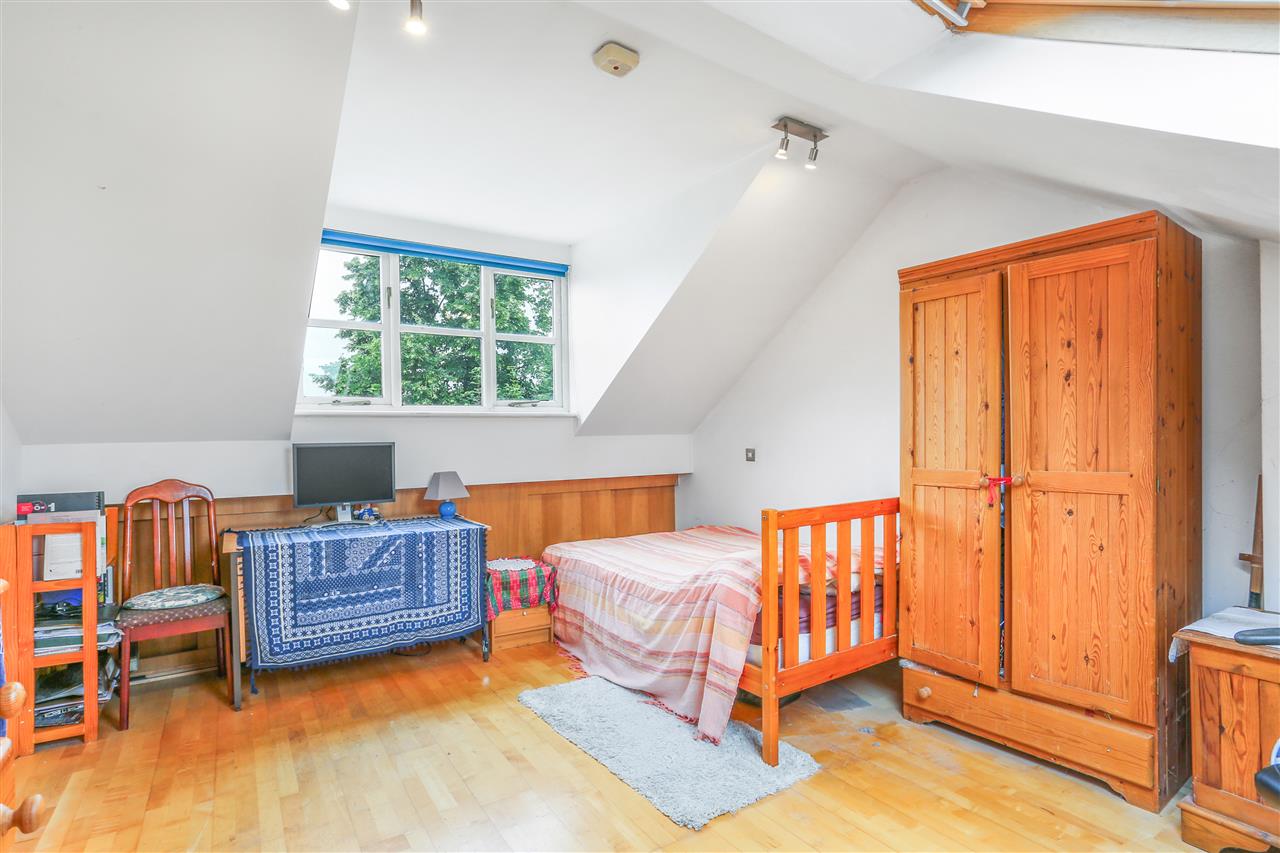 2 bed flat for sale in Mercers Road 12