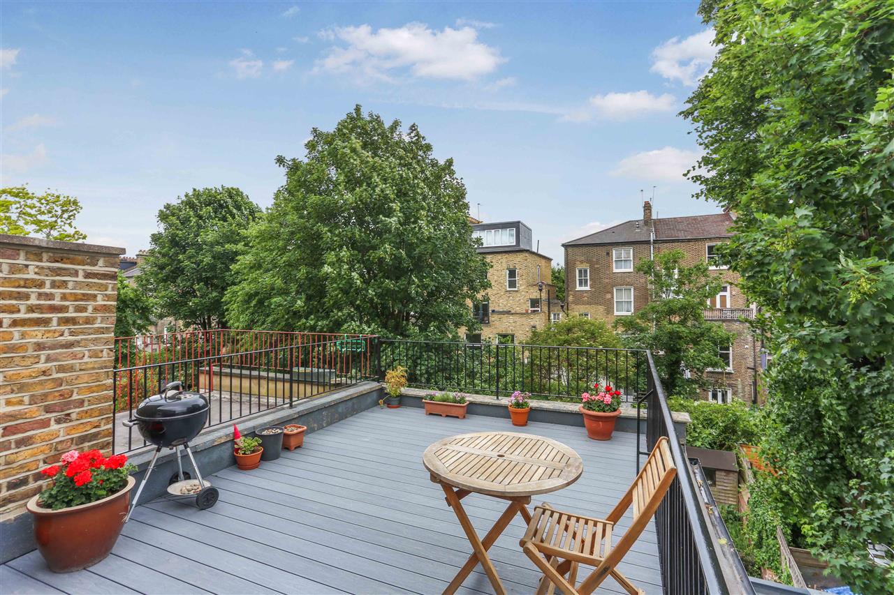 2 bed flat for sale in Mercers Road 17