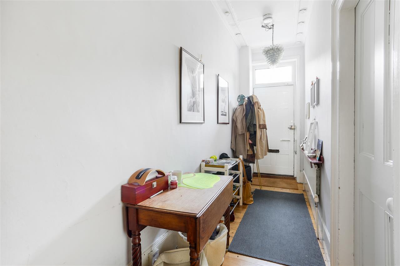 5 bed terraced house for sale  - Property Image 25