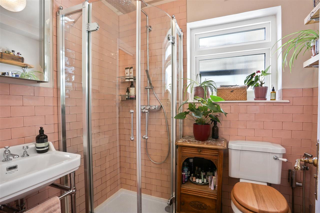 1 bed flat for sale in Huddleston Road  - Property Image 11