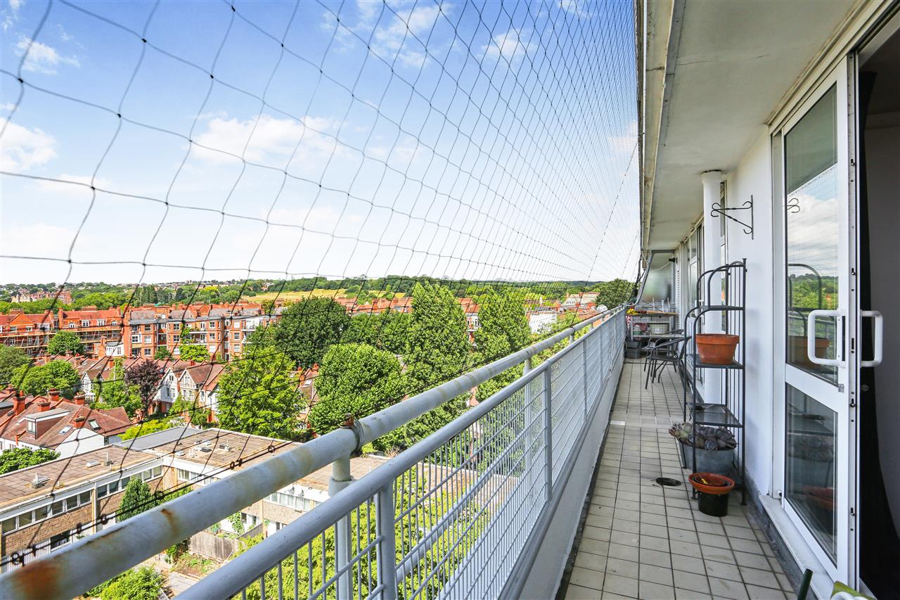 2 bed flat to rent in Highgate Road  - Property Image 14