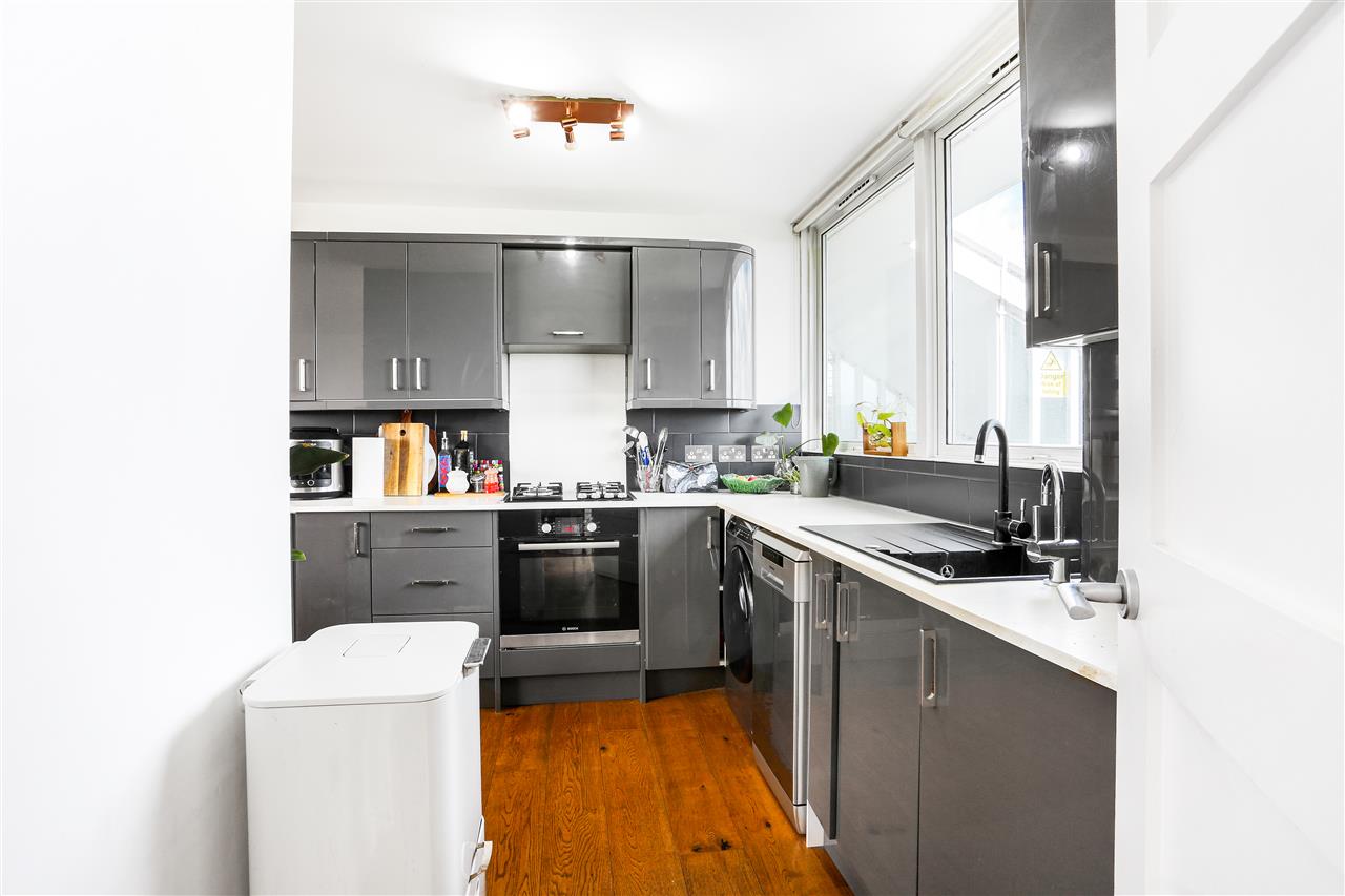 2 bed flat to rent in Highgate Road  - Property Image 17