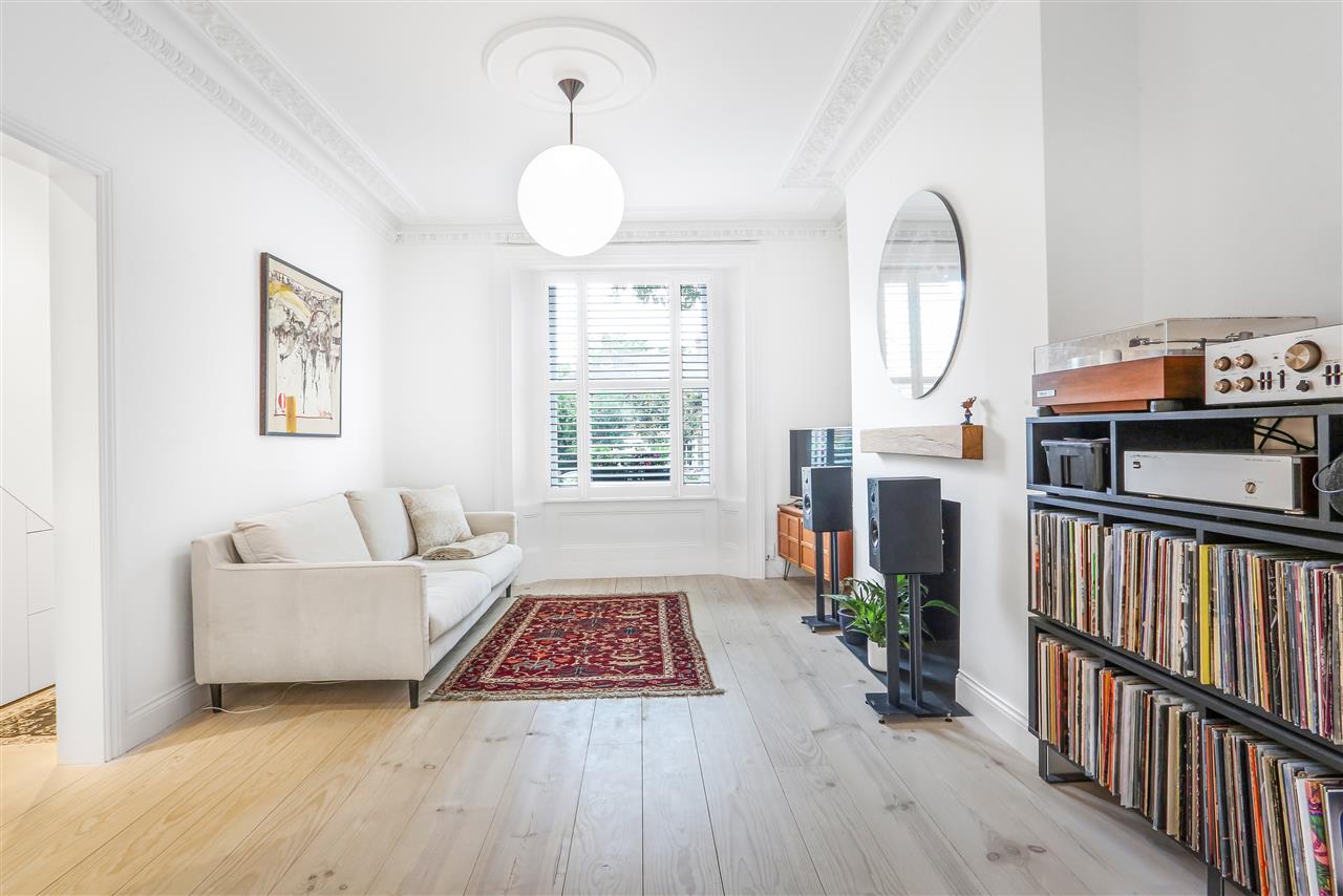 1 bed flat for sale in Middleton Grove  - Property Image 21