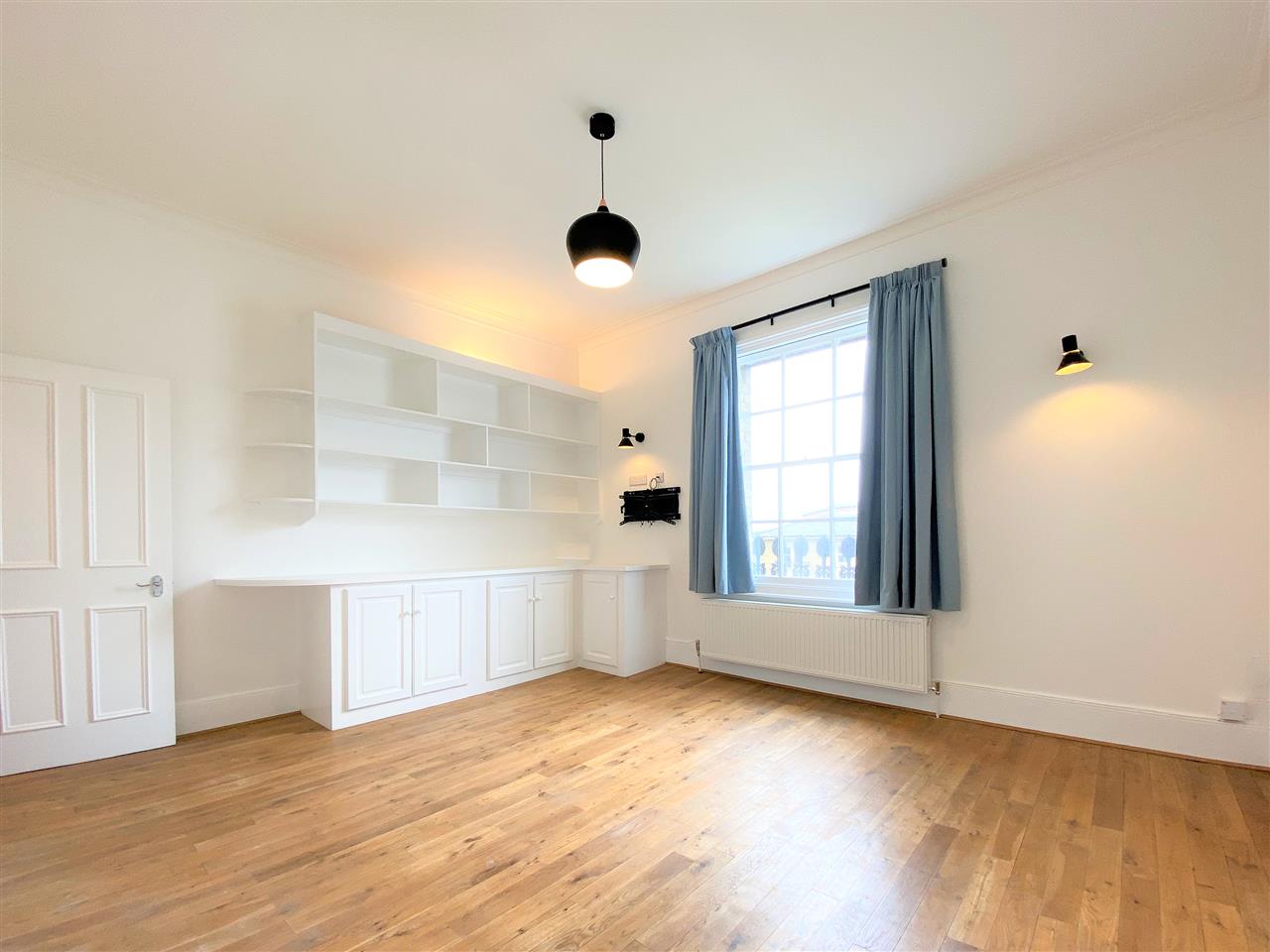 1 bed flat for sale in Camden Road  - Property Image 2