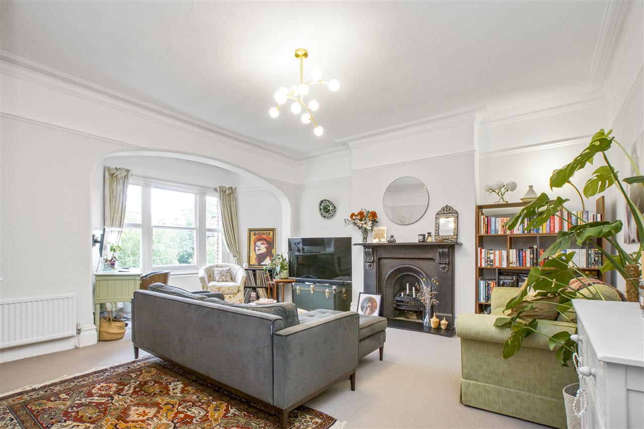 2 bed flat for sale in Anson Road  - Property Image 1