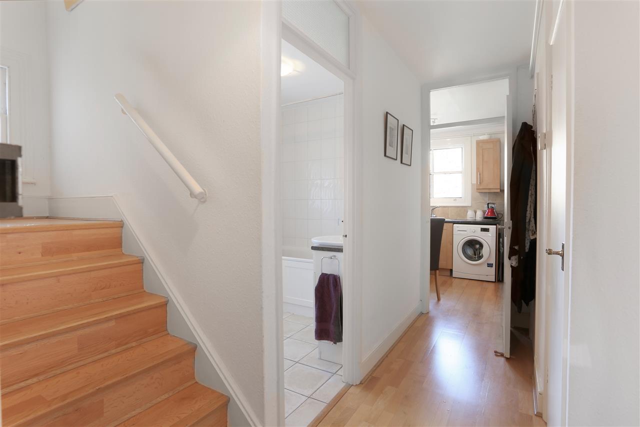 2 bed flat for sale in Mercers Road 13