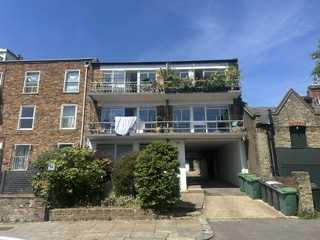 1 bed flat for sale in Chetwynd Road  - Property Image 2