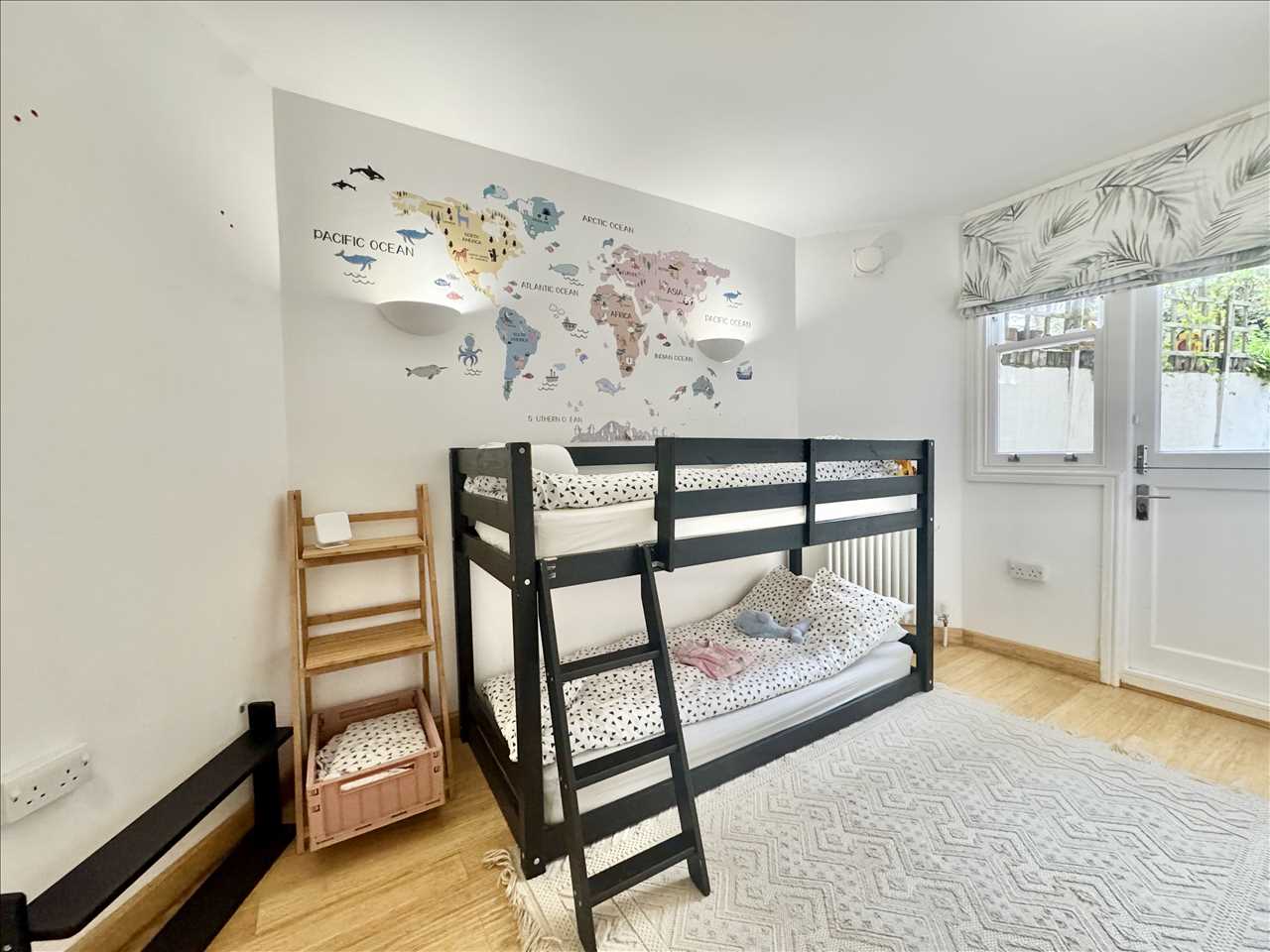 2 bed flat for sale in Carleton Road  - Property Image 8