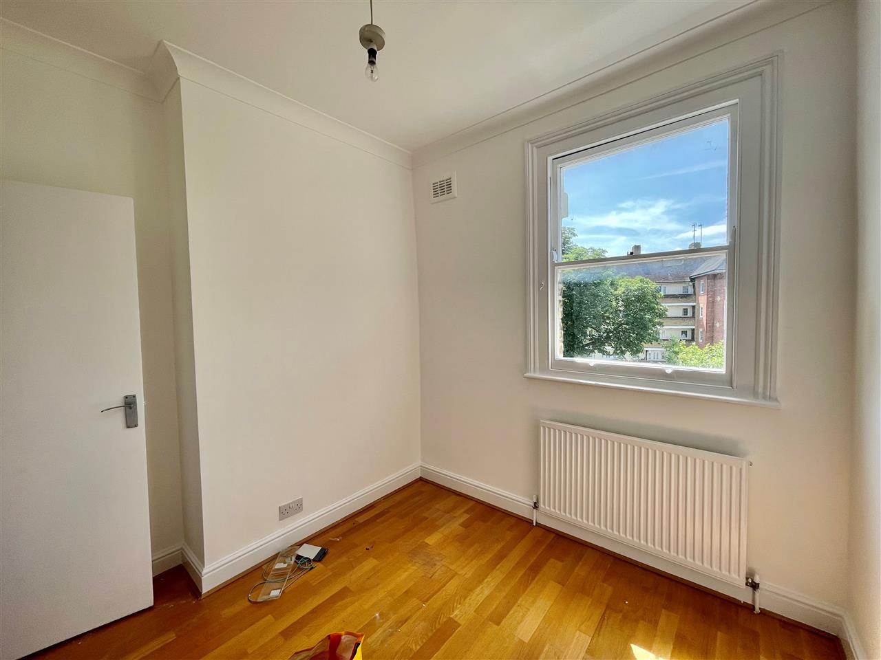 2 bed flat for sale in Tufnell Park Road  - Property Image 10