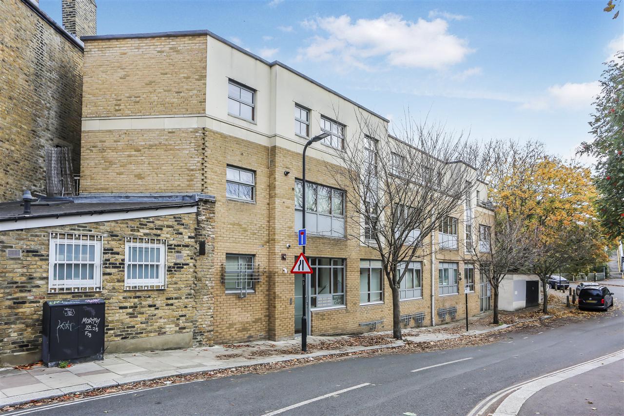 2 bed flat for sale in Ingestre Road  - Property Image 1