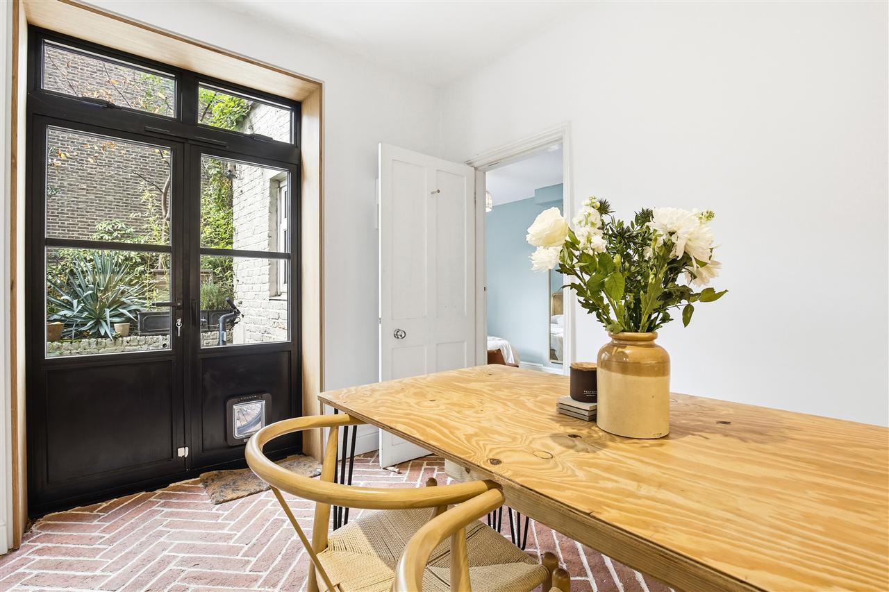 1 bed flat for sale in Montpelier Grove 6