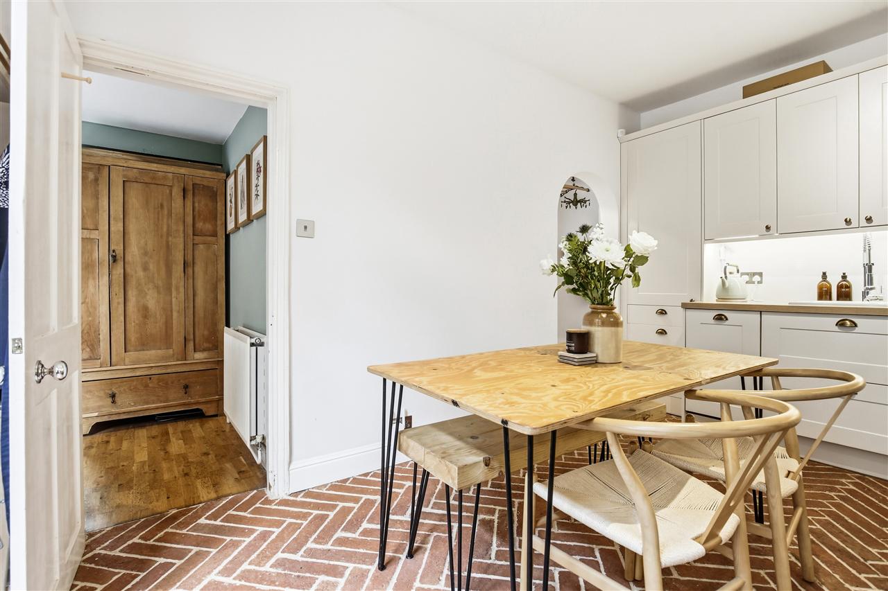 1 bed flat for sale in Montpelier Grove 9