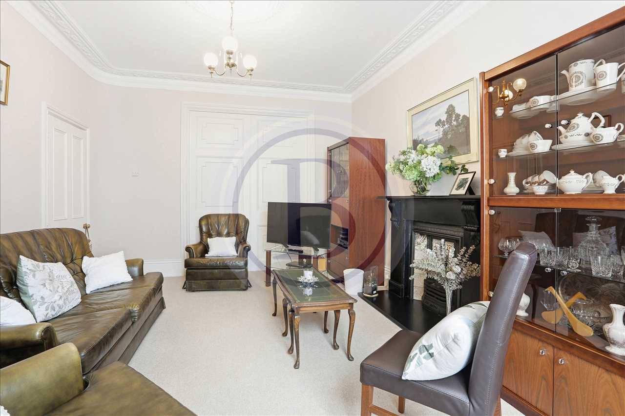 5 bed semi-detached house for sale in Mercers Road  - Property Image 6