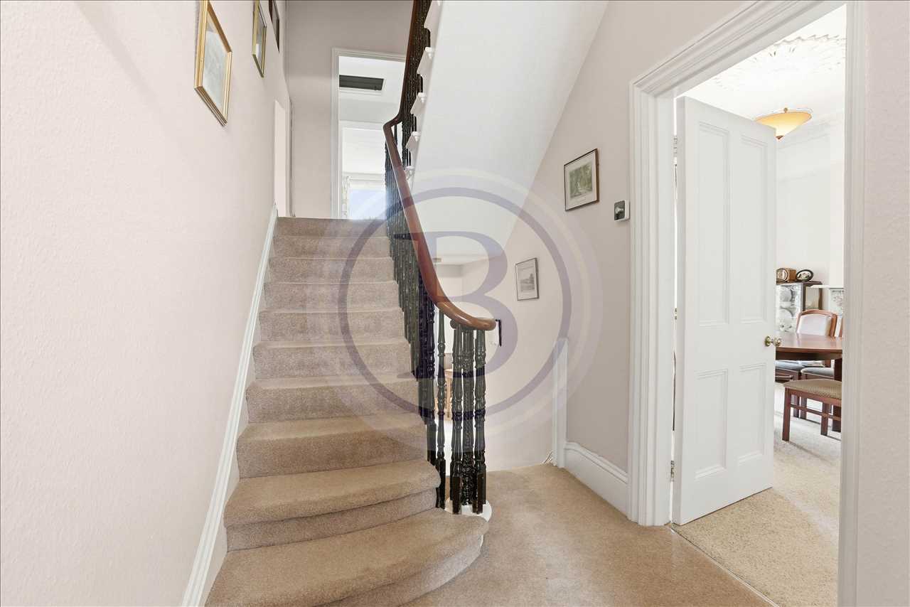 5 bed semi-detached house for sale in Mercers Road  - Property Image 12