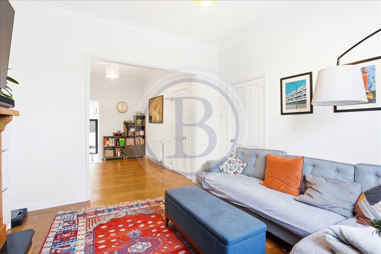 4 bed terraced house for sale in Hatchard Road 4