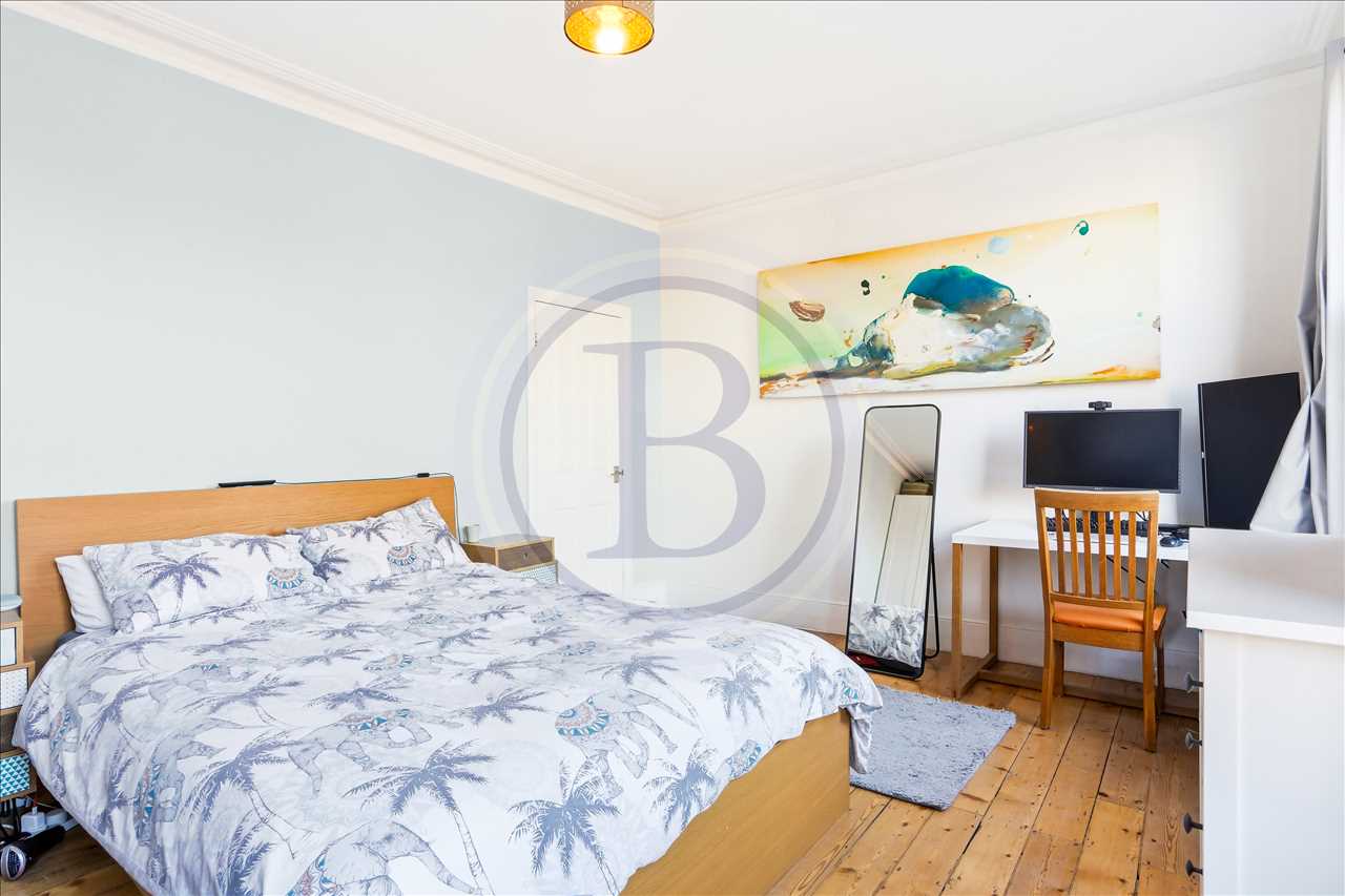 4 bed terraced house for sale in Hatchard Road 9