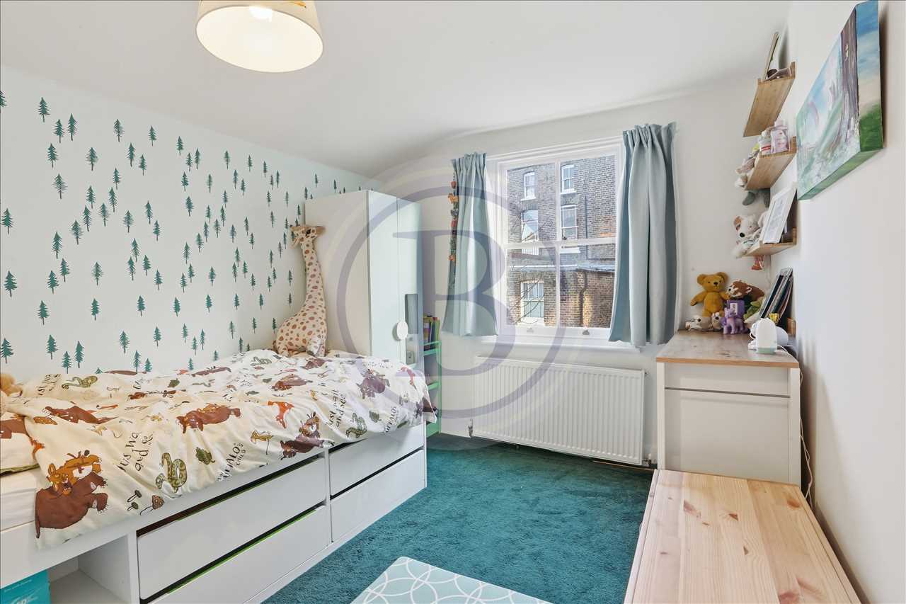 4 bed terraced house for sale in Hatchard Road 12