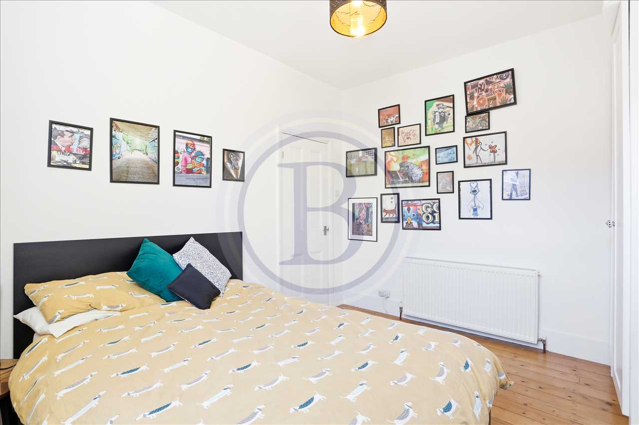 4 bed terraced house for sale in Hatchard Road  - Property Image 14