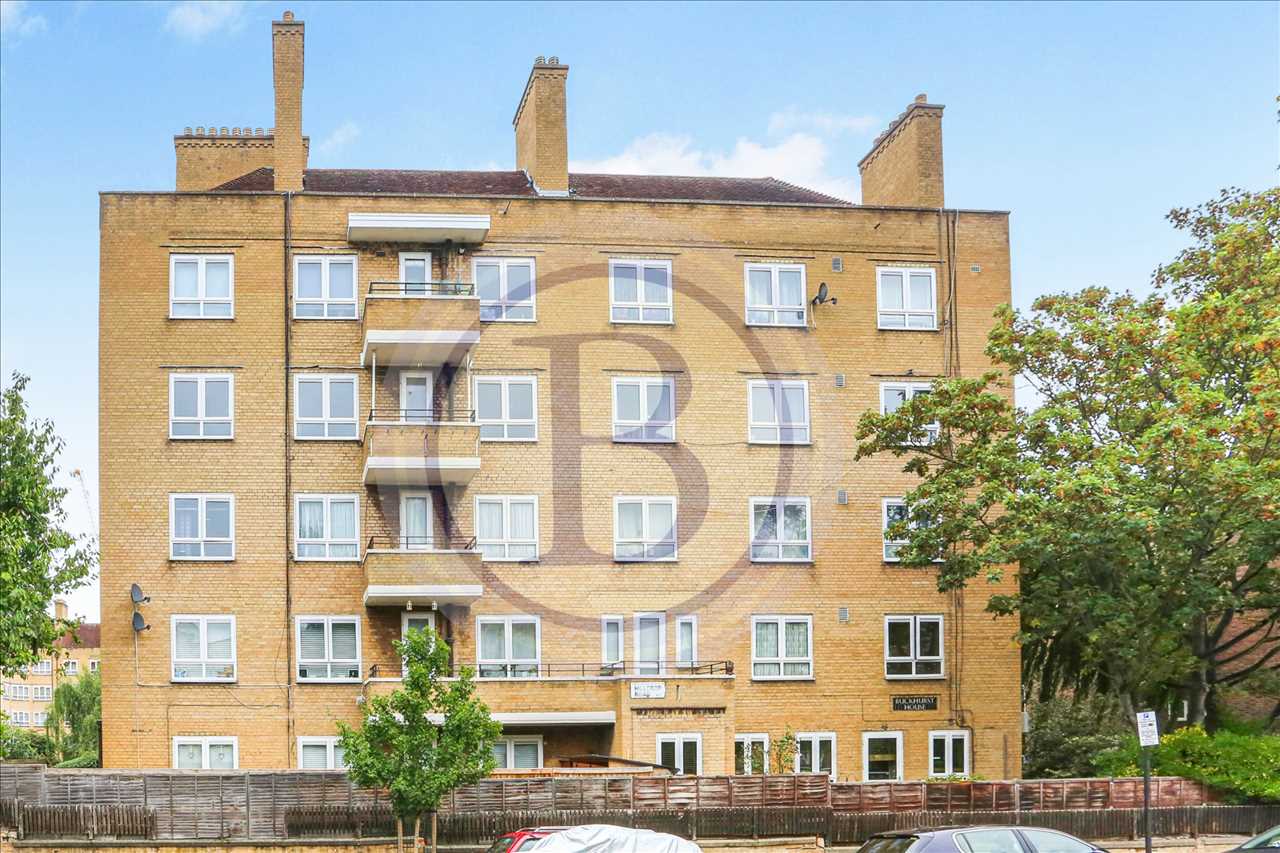 2 bed flat for sale in Dalmeny Avenue 6