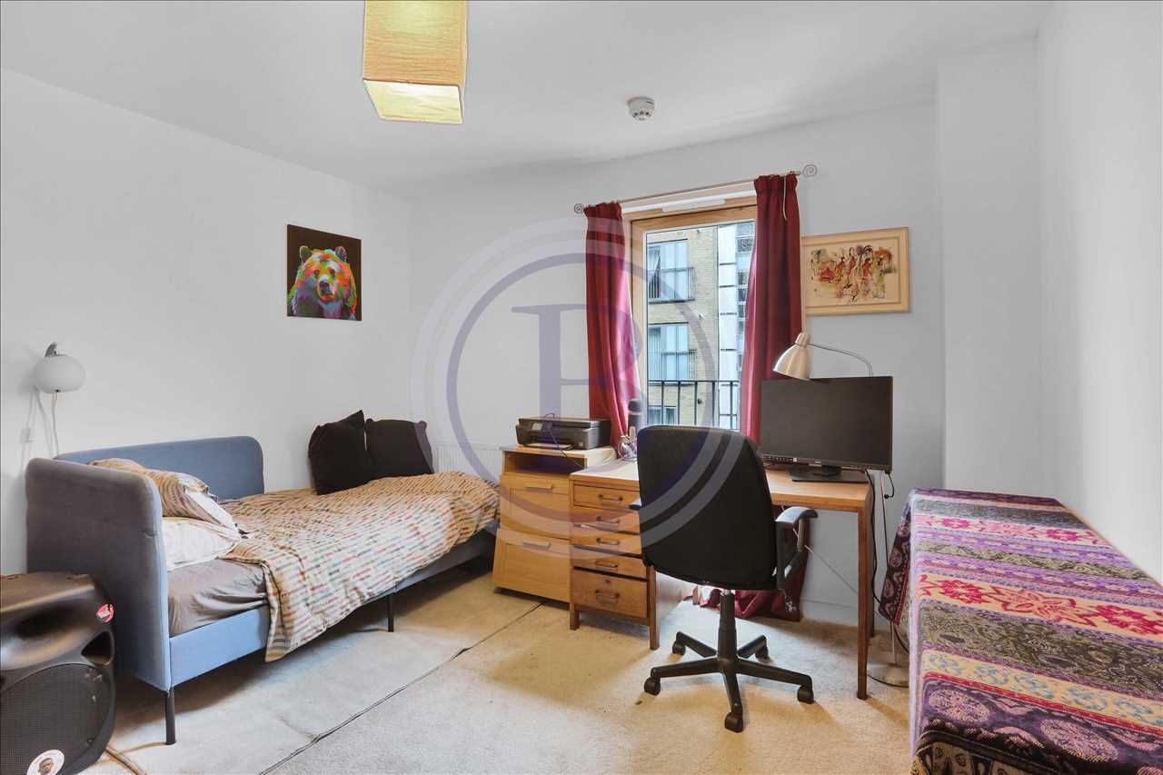 2 bed flat for sale in Chris Pullen Way 8