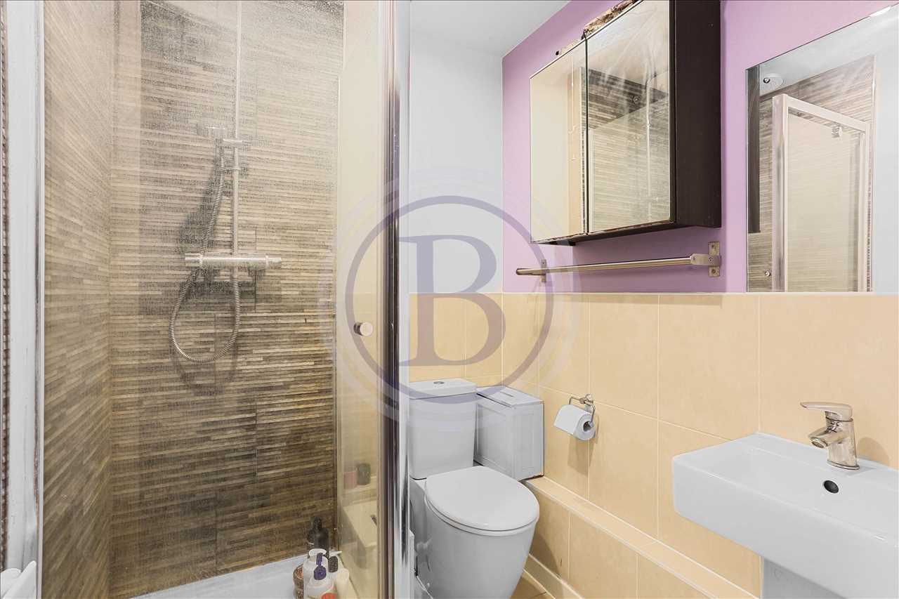 2 bed flat for sale in Chris Pullen Way 9