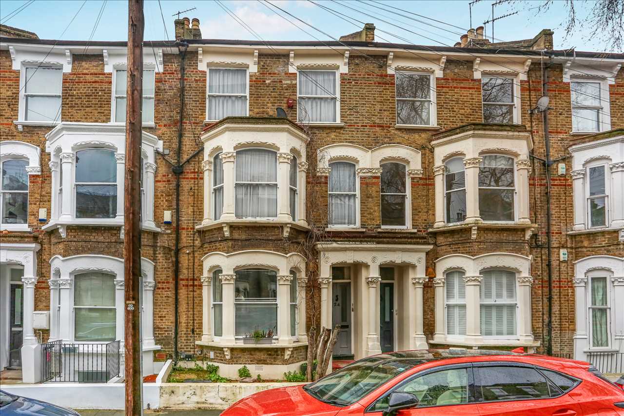 2 bed flat for sale in Bardolph Road 1