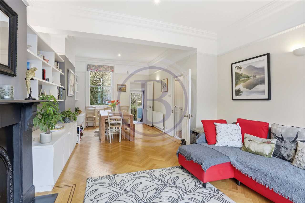 3 bed maisonette for sale in Corinne Road  - Property Image 7