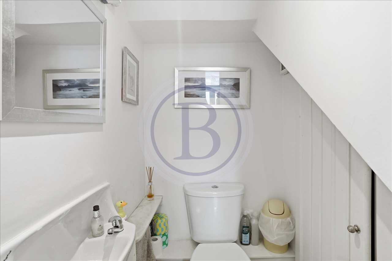 3 bed maisonette for sale in Corinne Road  - Property Image 11