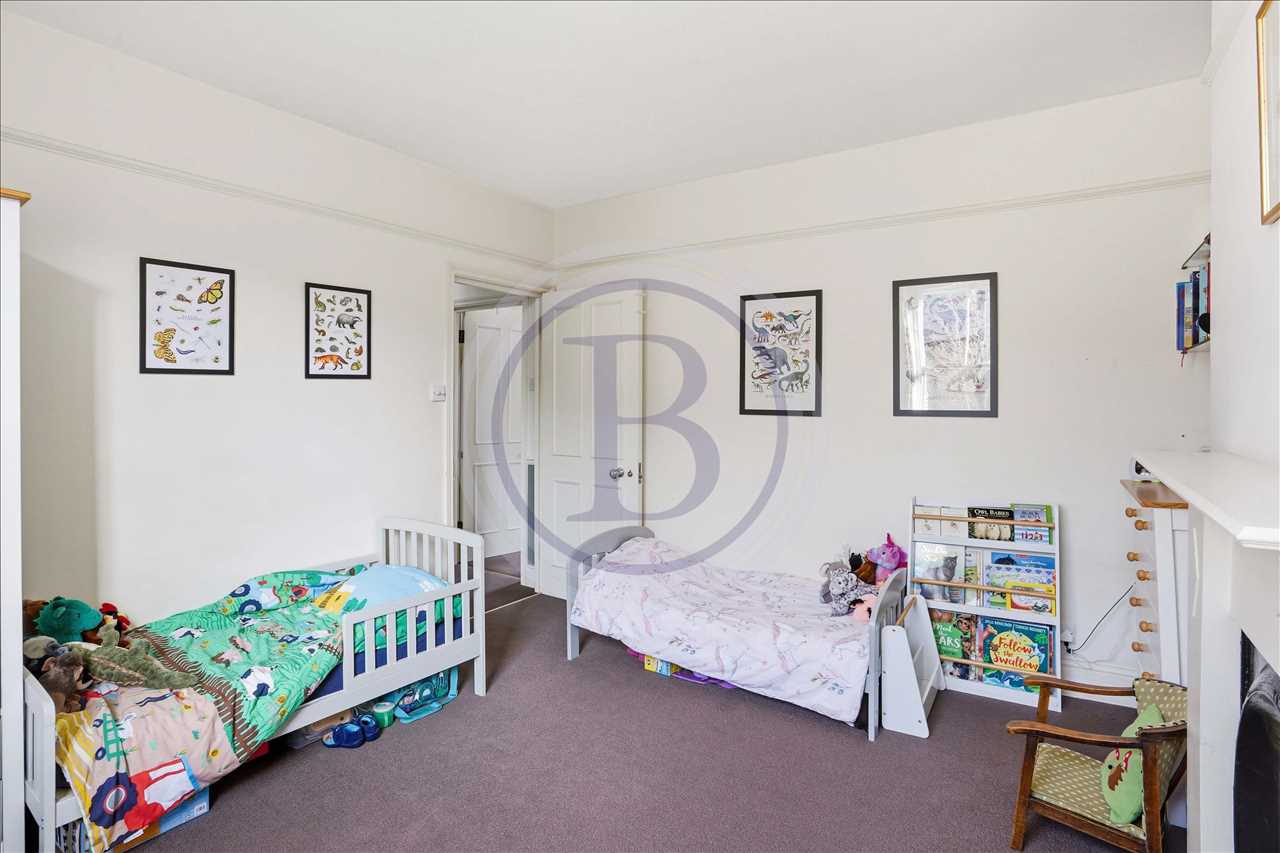 3 bed maisonette for sale in Corinne Road  - Property Image 17