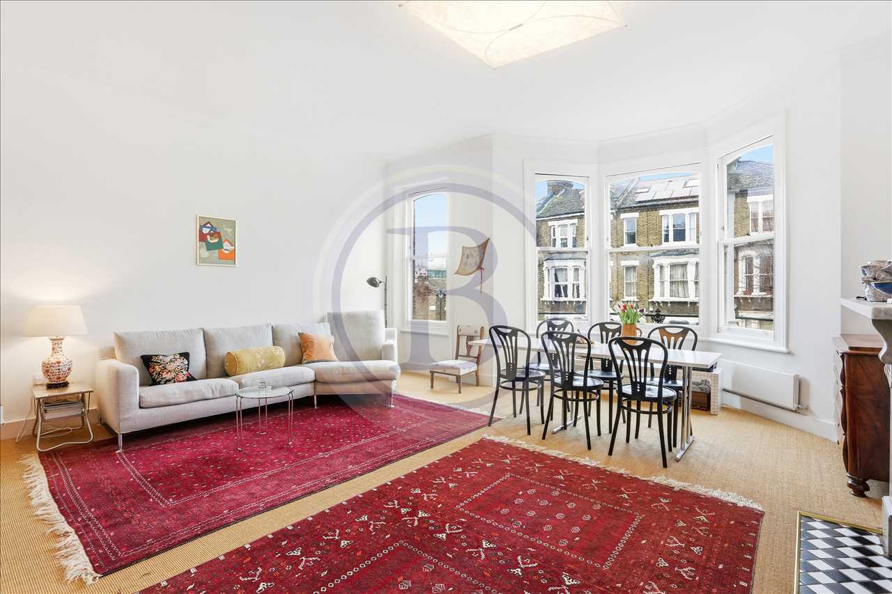 3 bed maisonette to rent in Lady Somerset Road  - Property Image 13